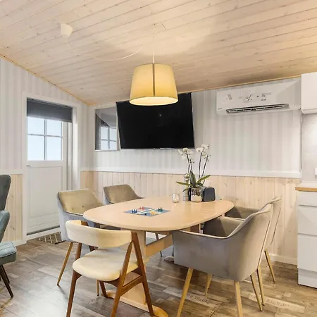 Holiday home Gorgeous In With Wifi *