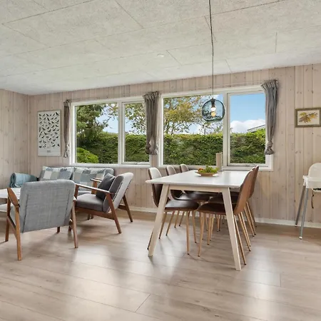 Stunning In W/ Wifi&2 Bedrooms *